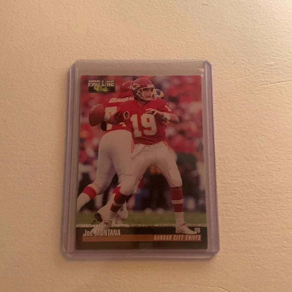 Joe montana proline card - Picture 1 of 2